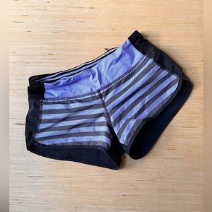 Lululemon Women Run Speed Short Sz 2 Striped Lavender Running black